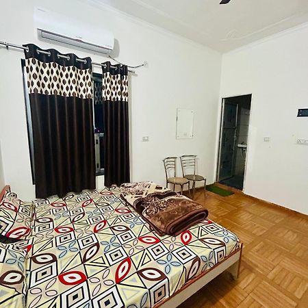 Milan Hotel & Restaurant Sikar Екстер'єр фото