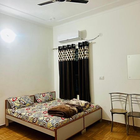 Milan Hotel & Restaurant Sikar Екстер'єр фото
