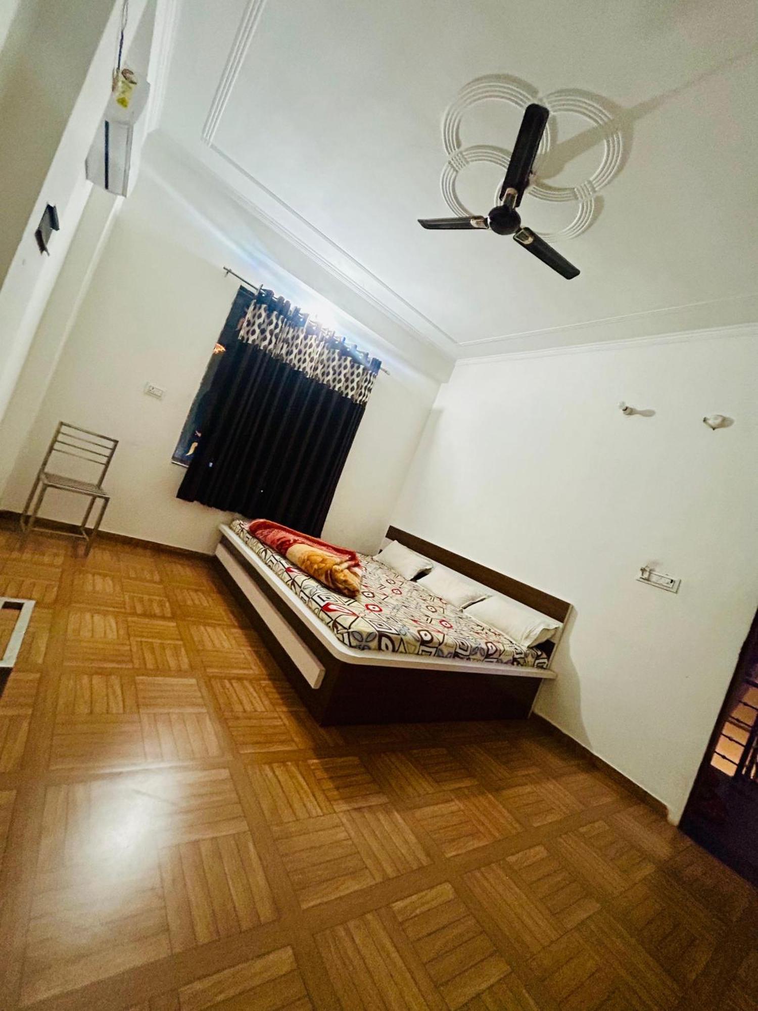 Milan Hotel & Restaurant Sikar Екстер'єр фото
