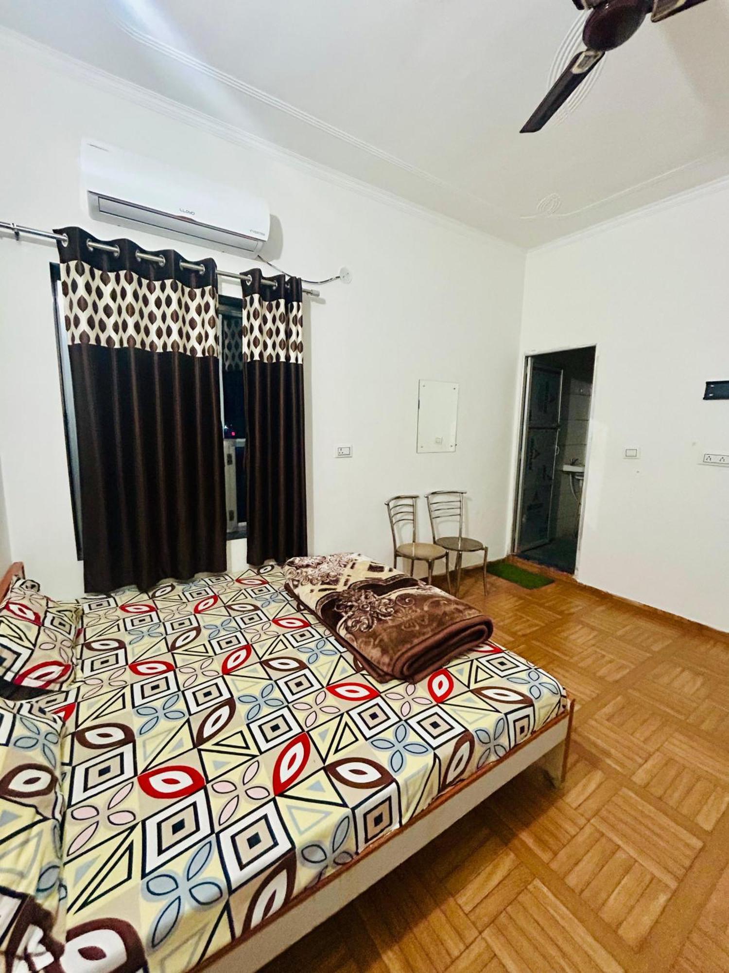 Milan Hotel & Restaurant Sikar Екстер'єр фото