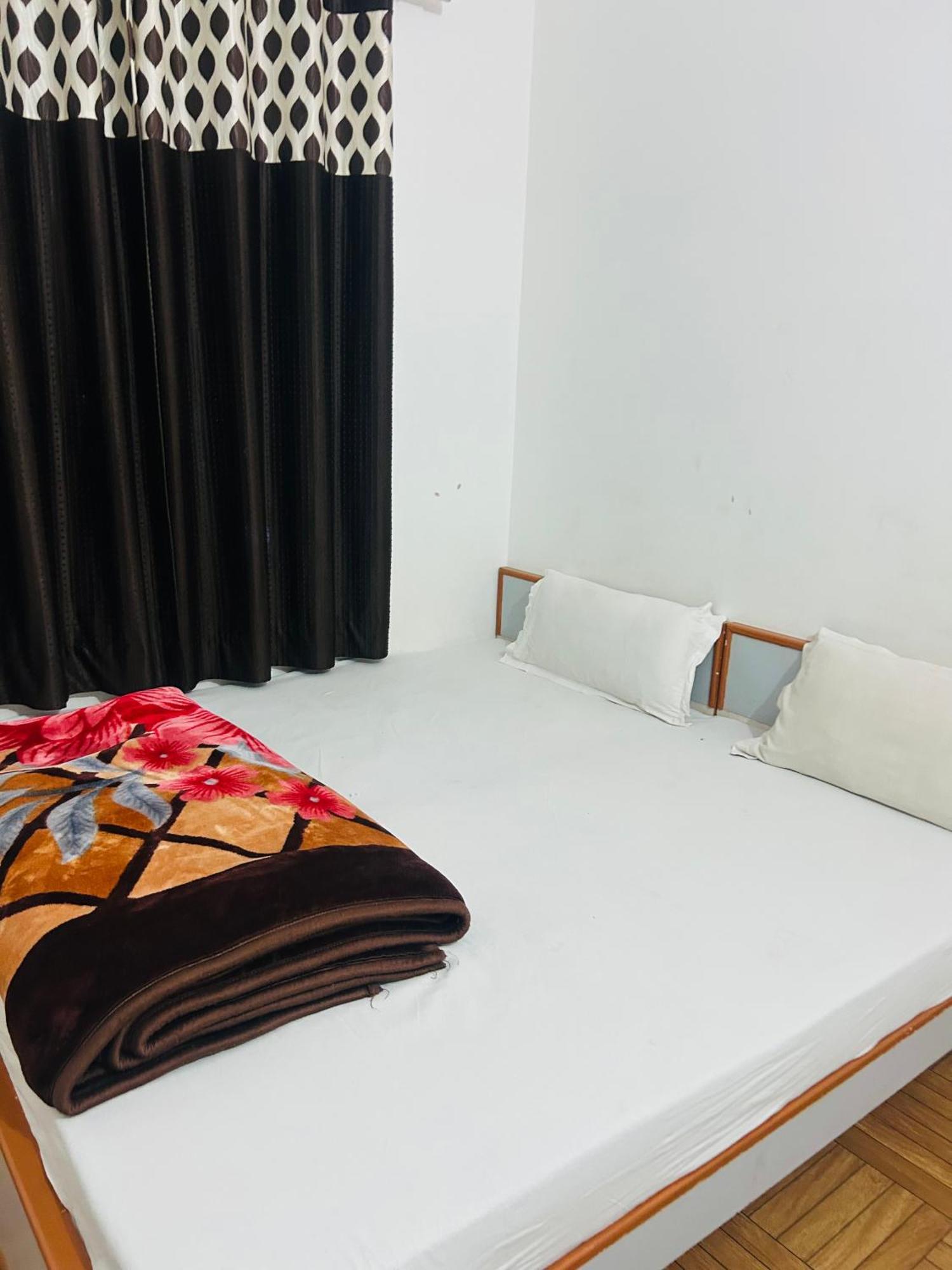Milan Hotel & Restaurant Sikar Екстер'єр фото